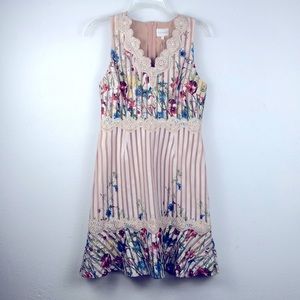 Foxiedox Meadow mini dress size small. E